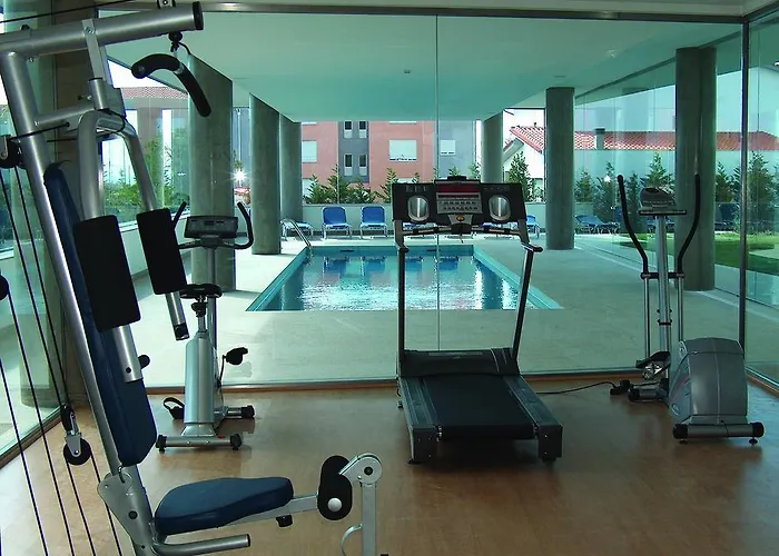 Turismo De فندق 4*